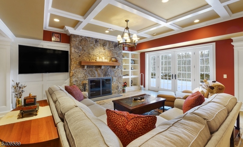 walk out lower level fireplace