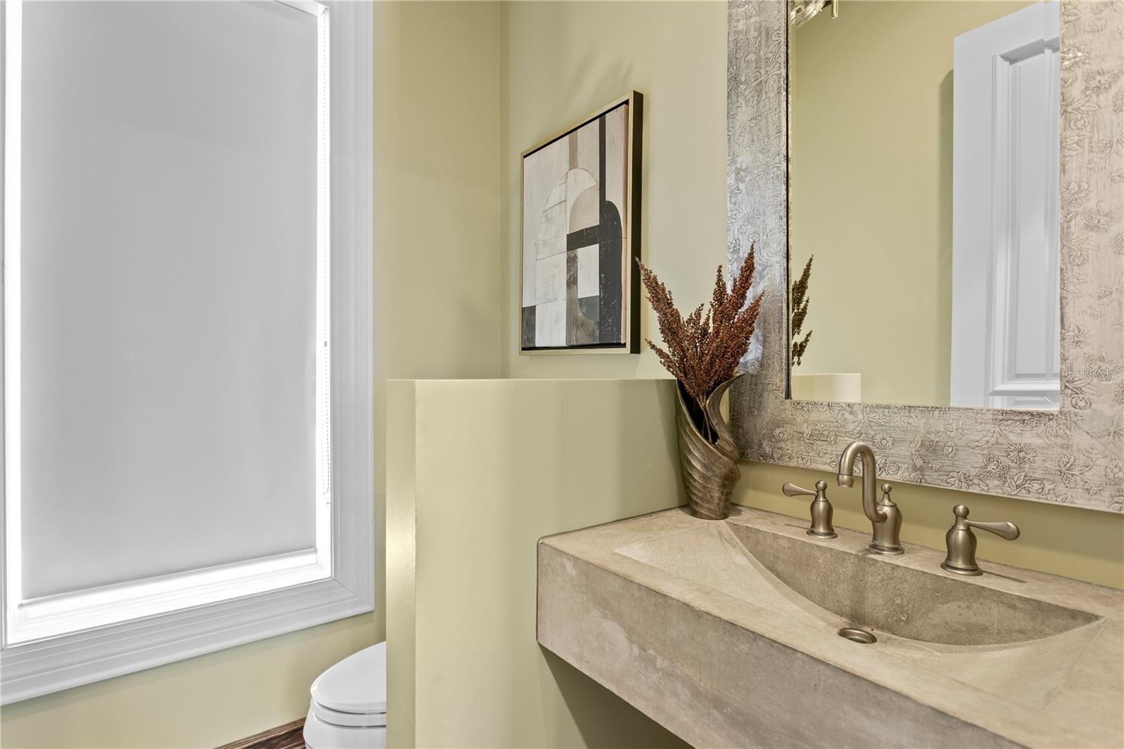 powder room