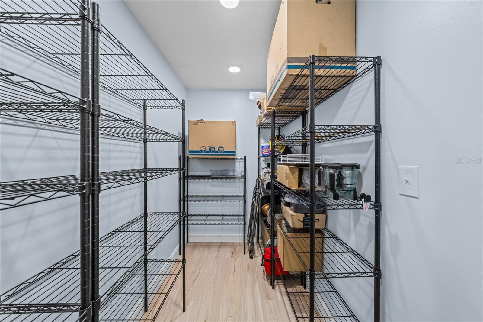 Walk-in Pantry