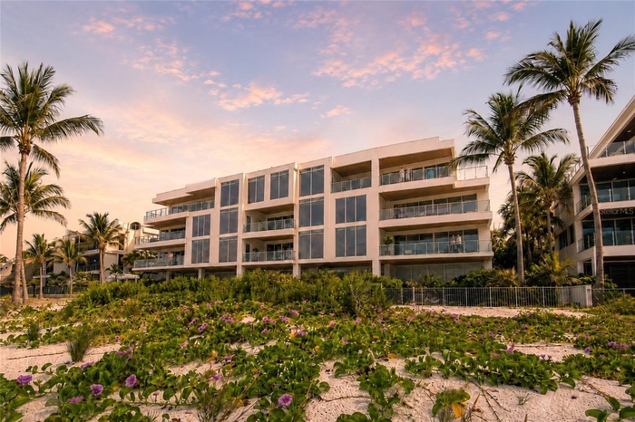 Welcome to Sunset Beach!