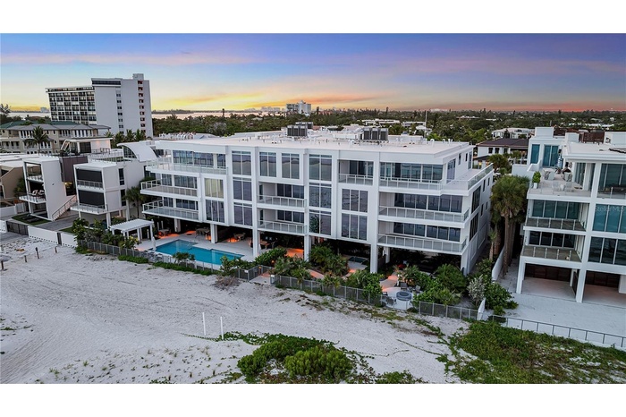 Welcome to Sunset Beach!