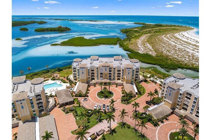 Sunset Pointe at Collany Key Building III