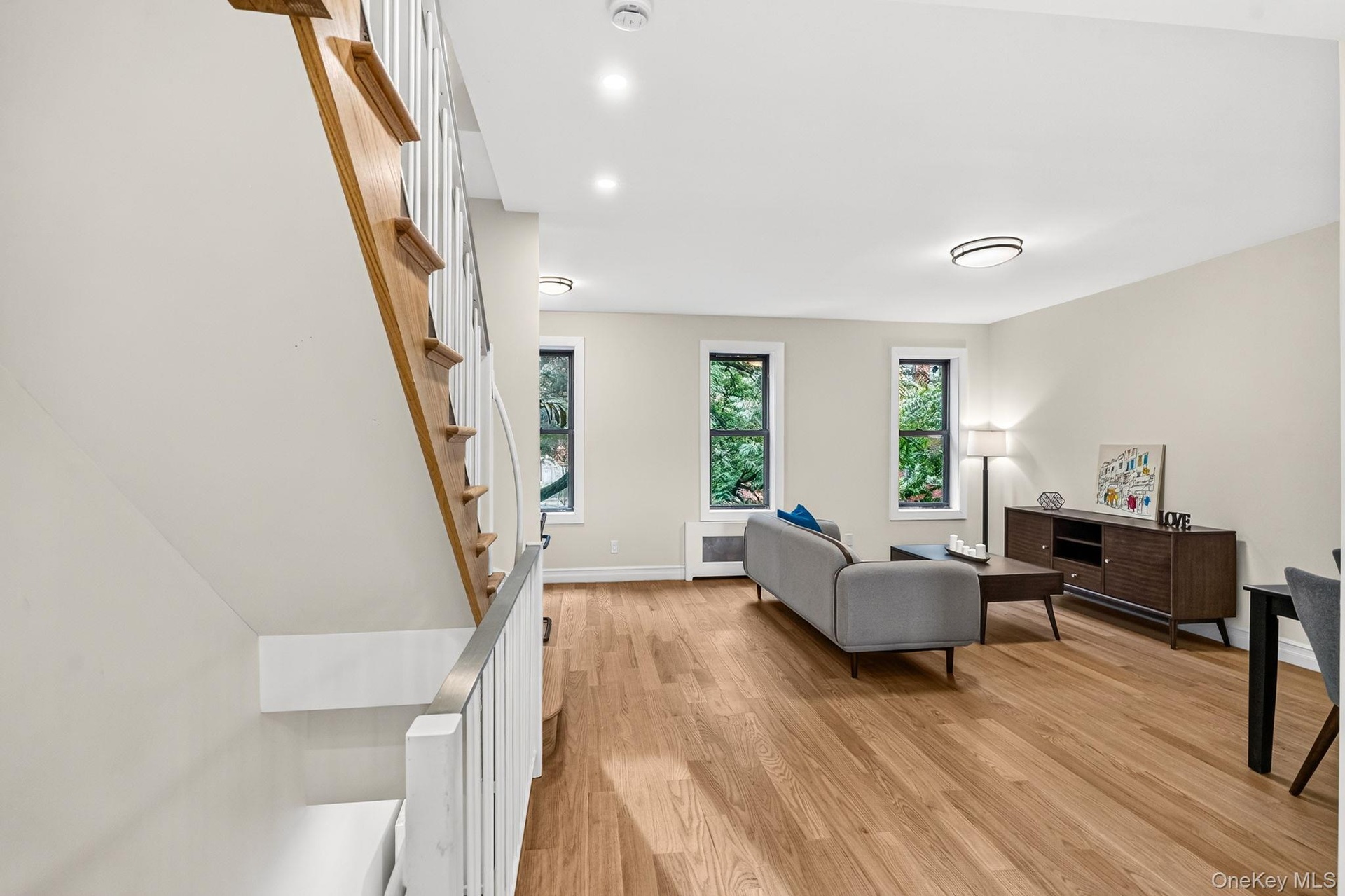 Main level for Upper Unit.