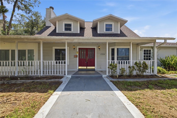 Front porch entrance