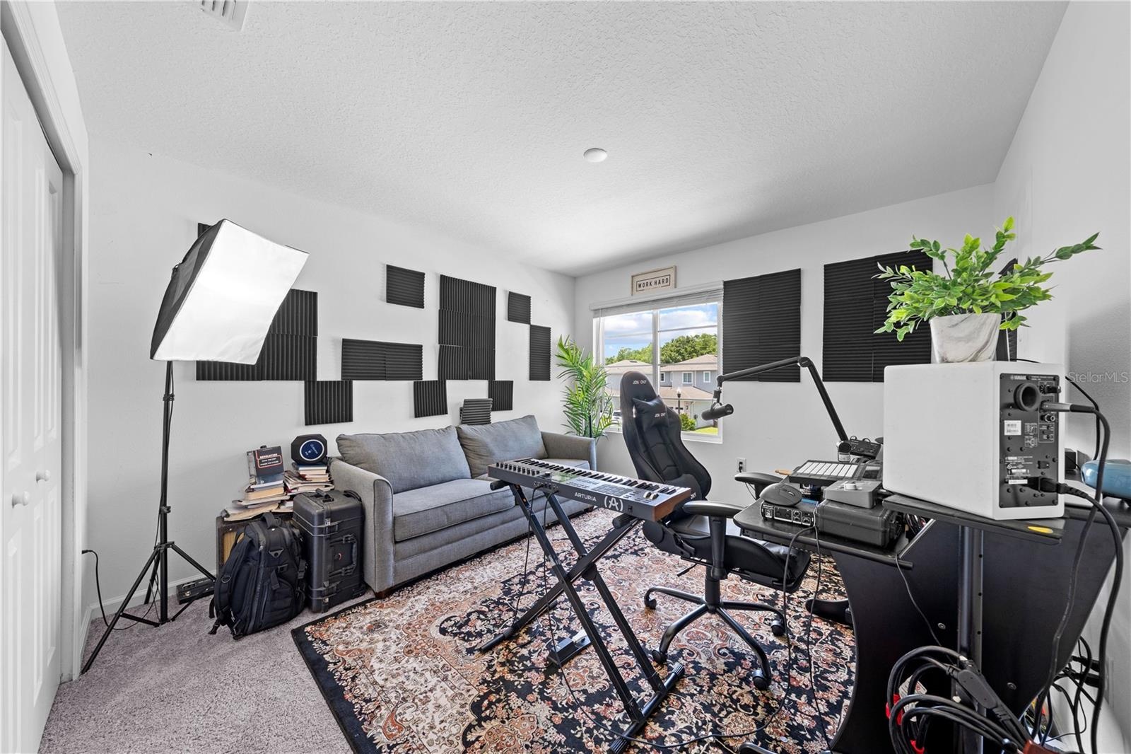 Upstairs Bedroom 1