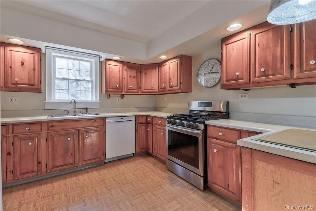 97 KITCHEN
