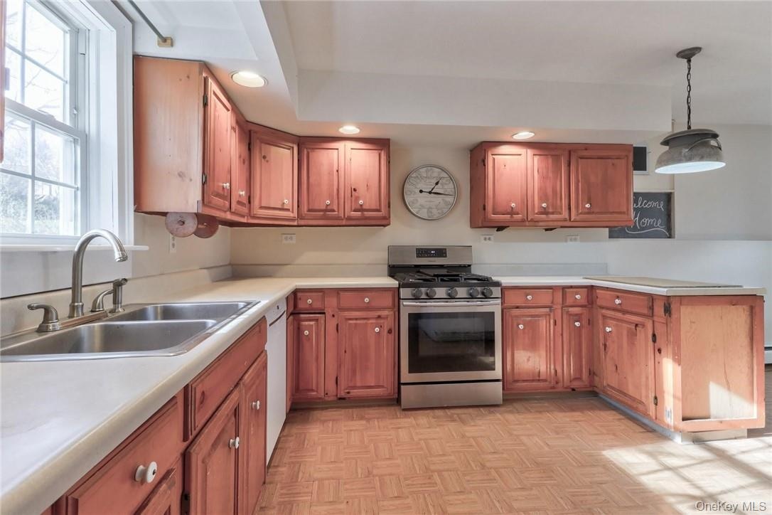 97 KITCHEN