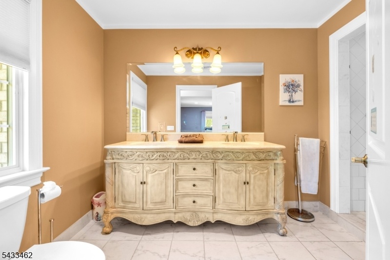 FULL BATH 3