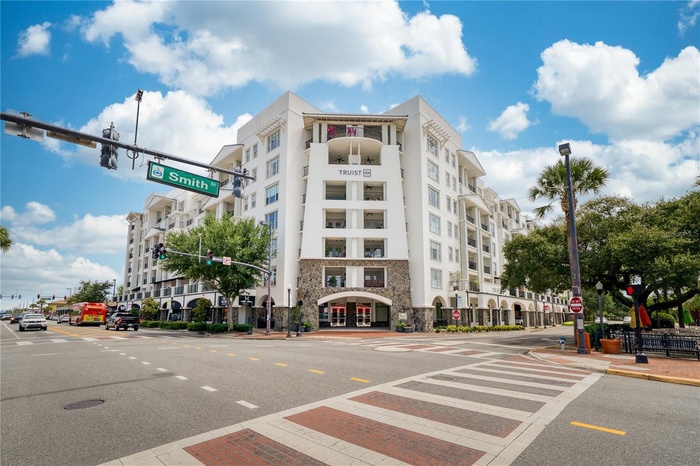 630 Vassar Street, Unit 2210. Orlando, FL 32804
