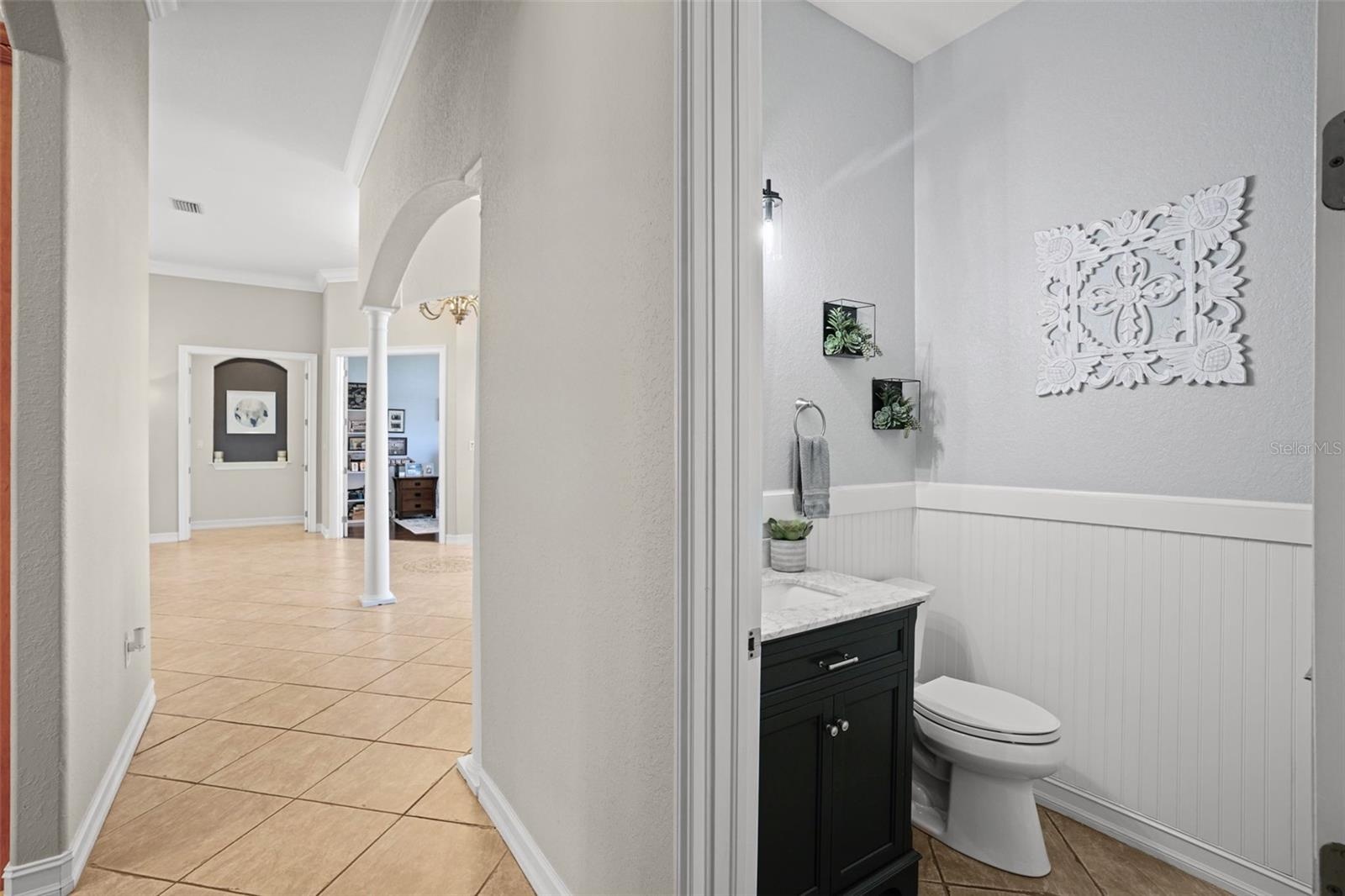 1/2 bath for guests