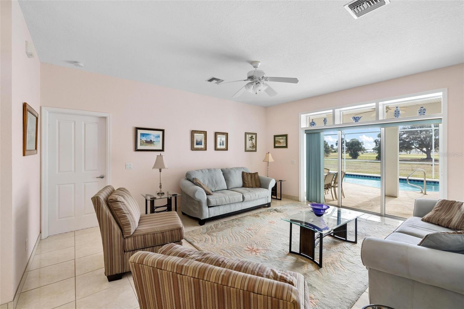 Living Room looking toward Lanai