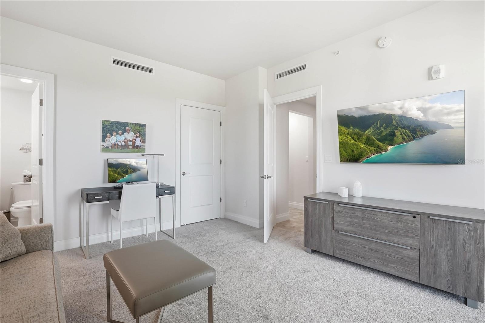 Third bedroom that is currently used as an office + ensuite bathroom