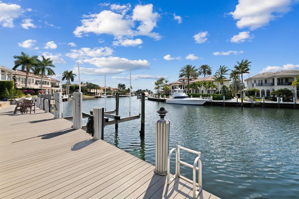 DOCK