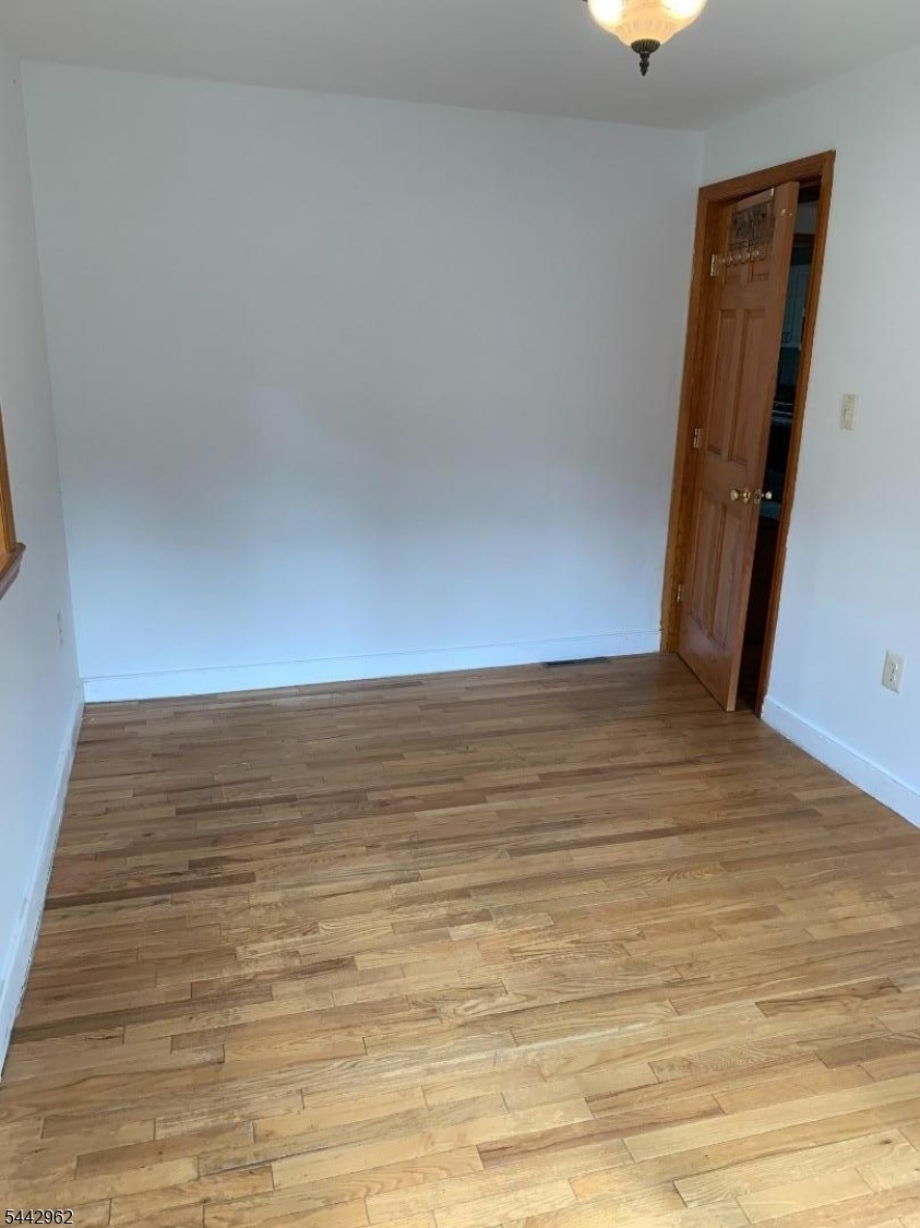 1ST FLOOR BR/OFFICE