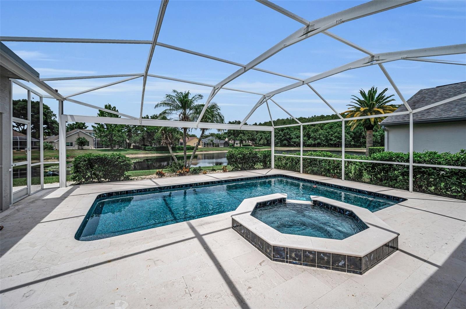 Pool & Spa