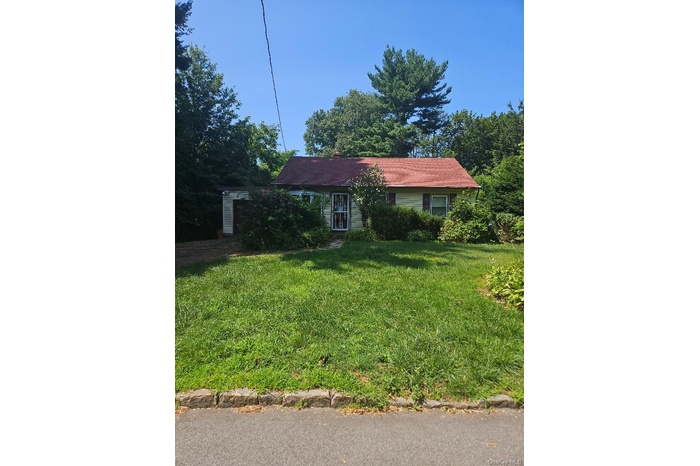 Welcome to 1 Winnetou Road in White Plains, New York.
