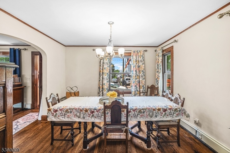 dining  room