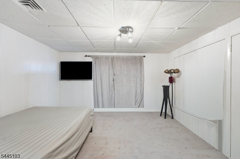 1st Level Bedroom #4