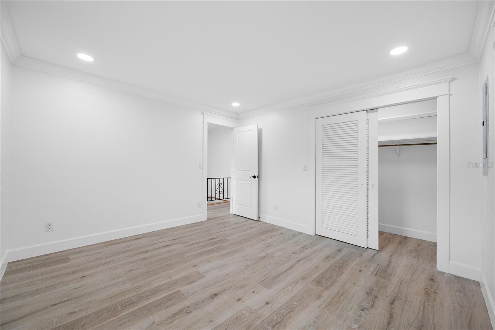 Upstairs Main Bedroom