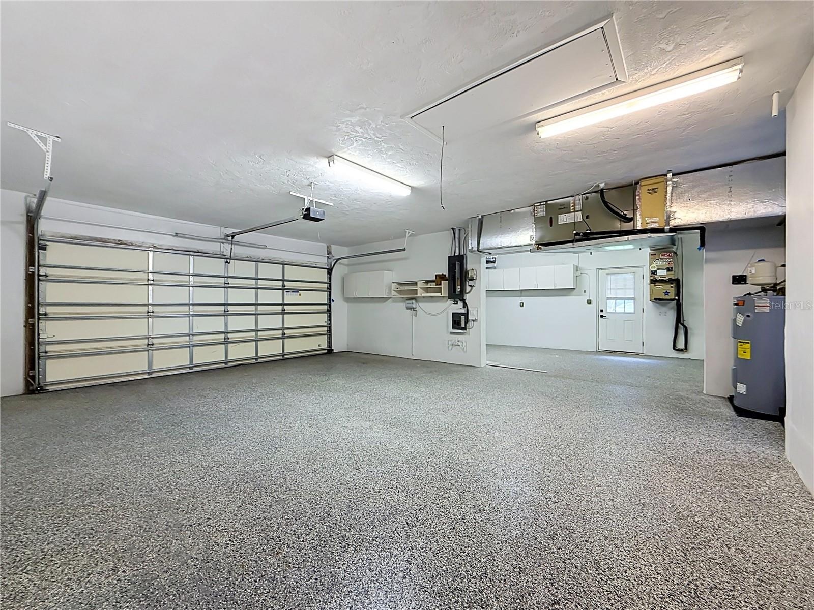3 car garage