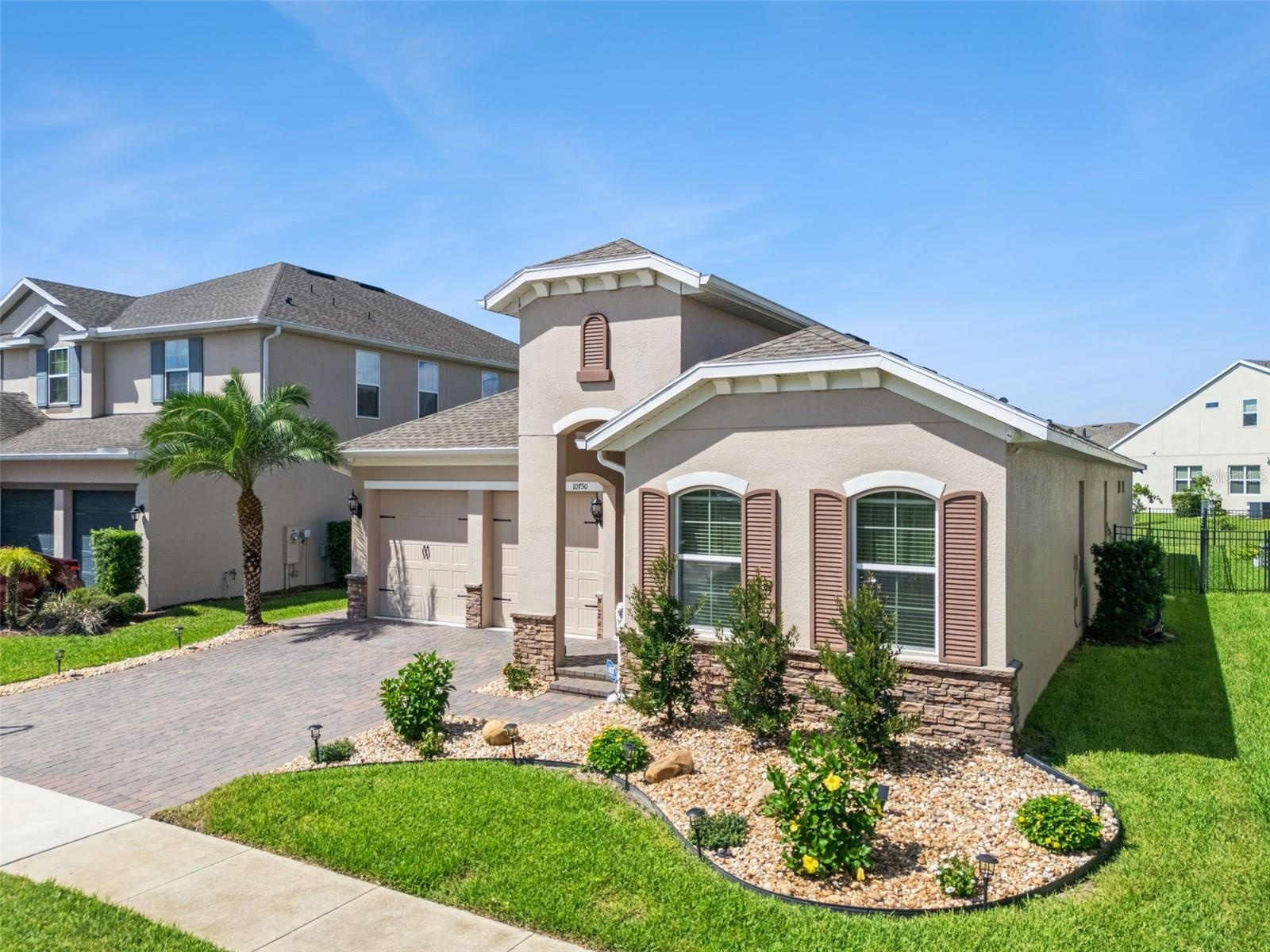 Front/Side Yard