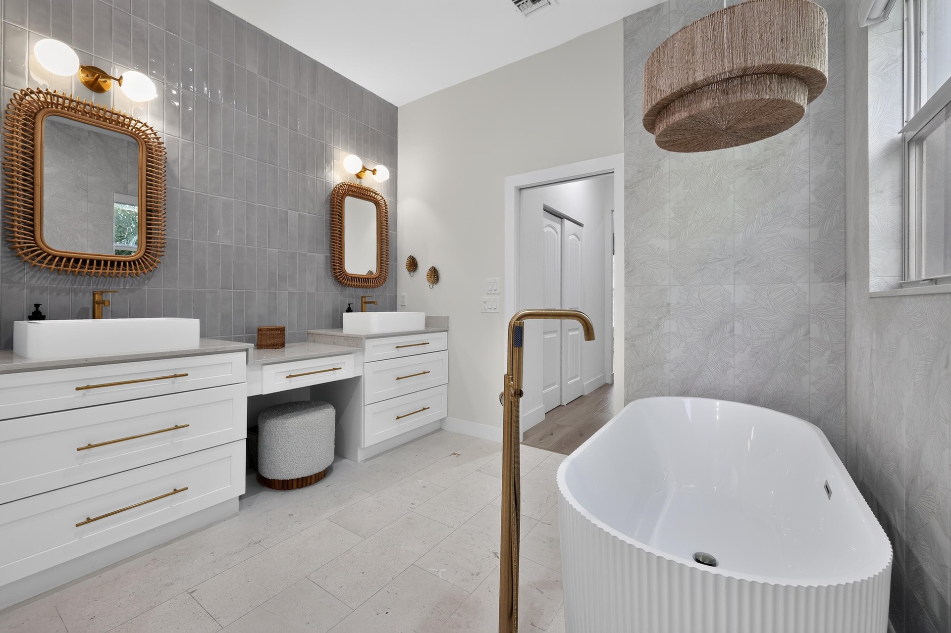 Primary bath ground floor