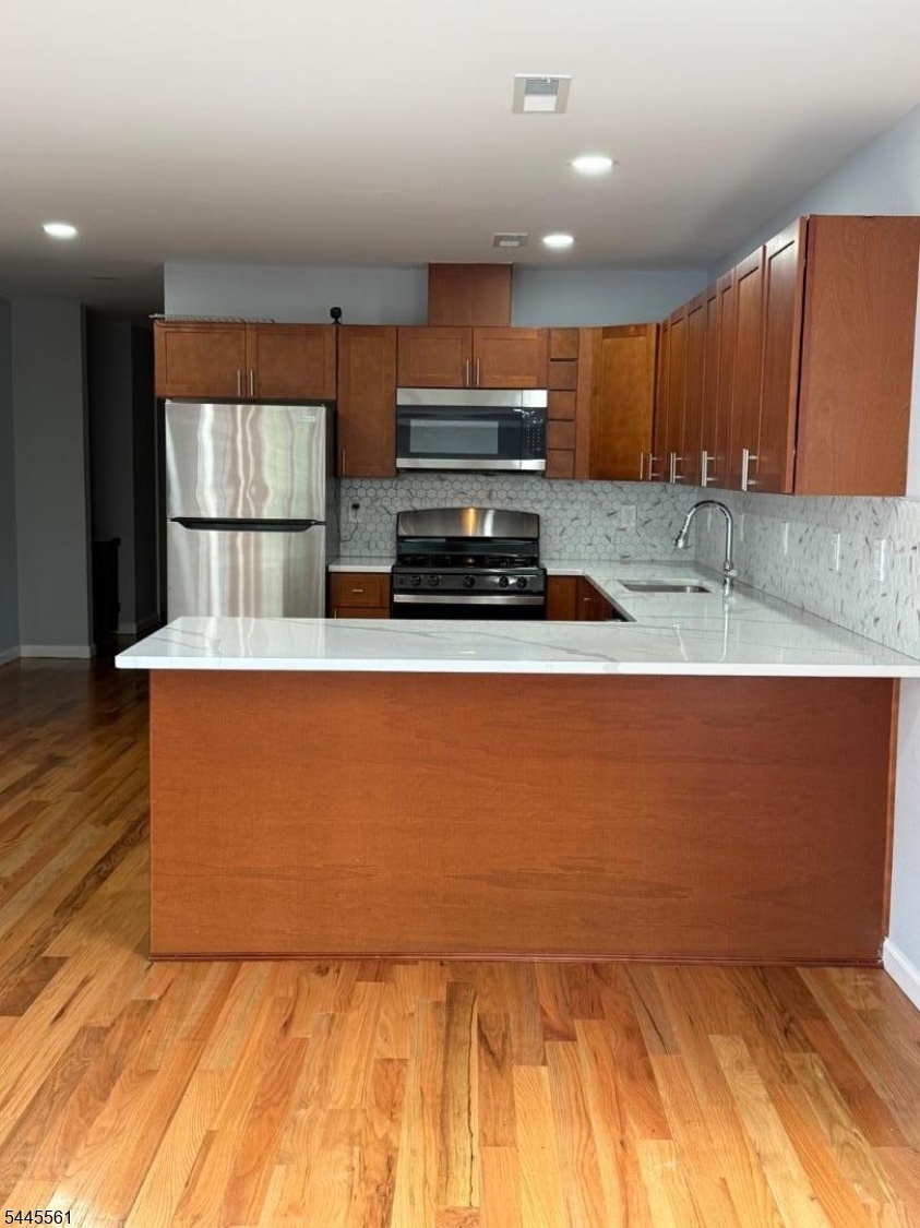 Kitchen1