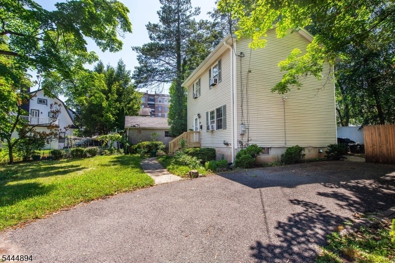 Driveway parking