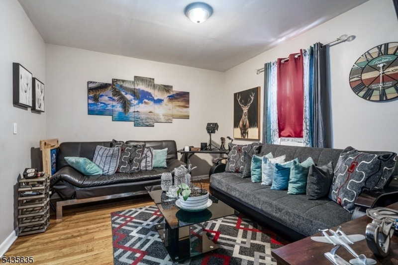 2nd Unit Living Room