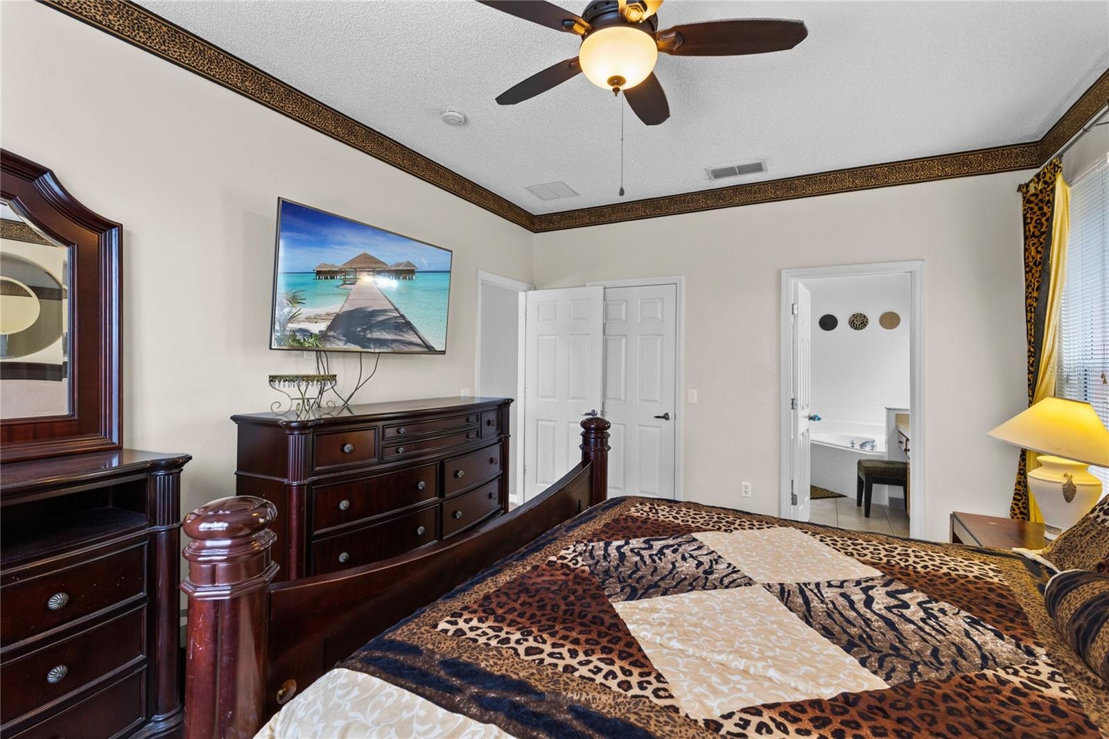 Master Suite.