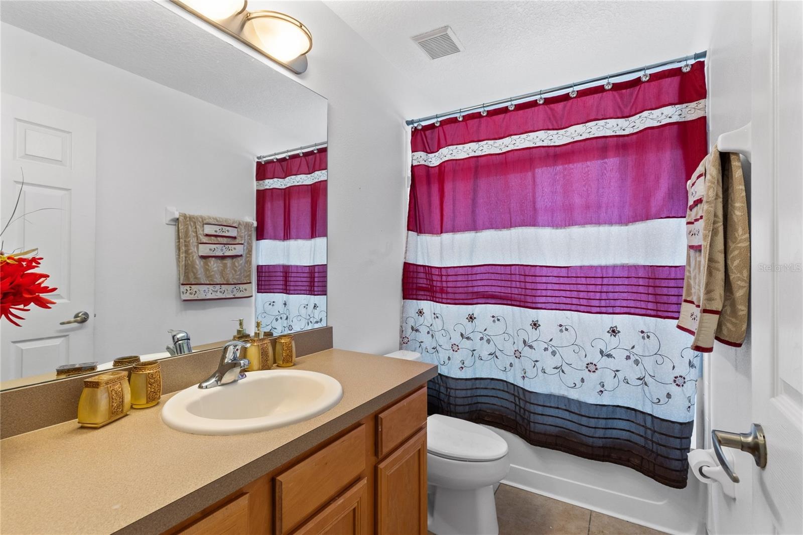 Full bath 3.