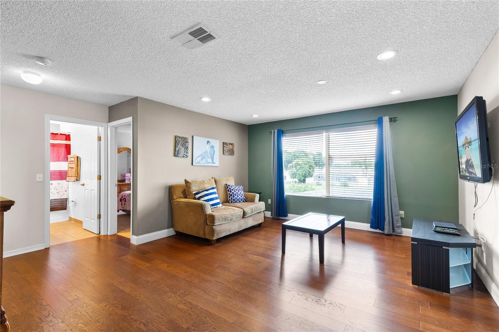 Loft.