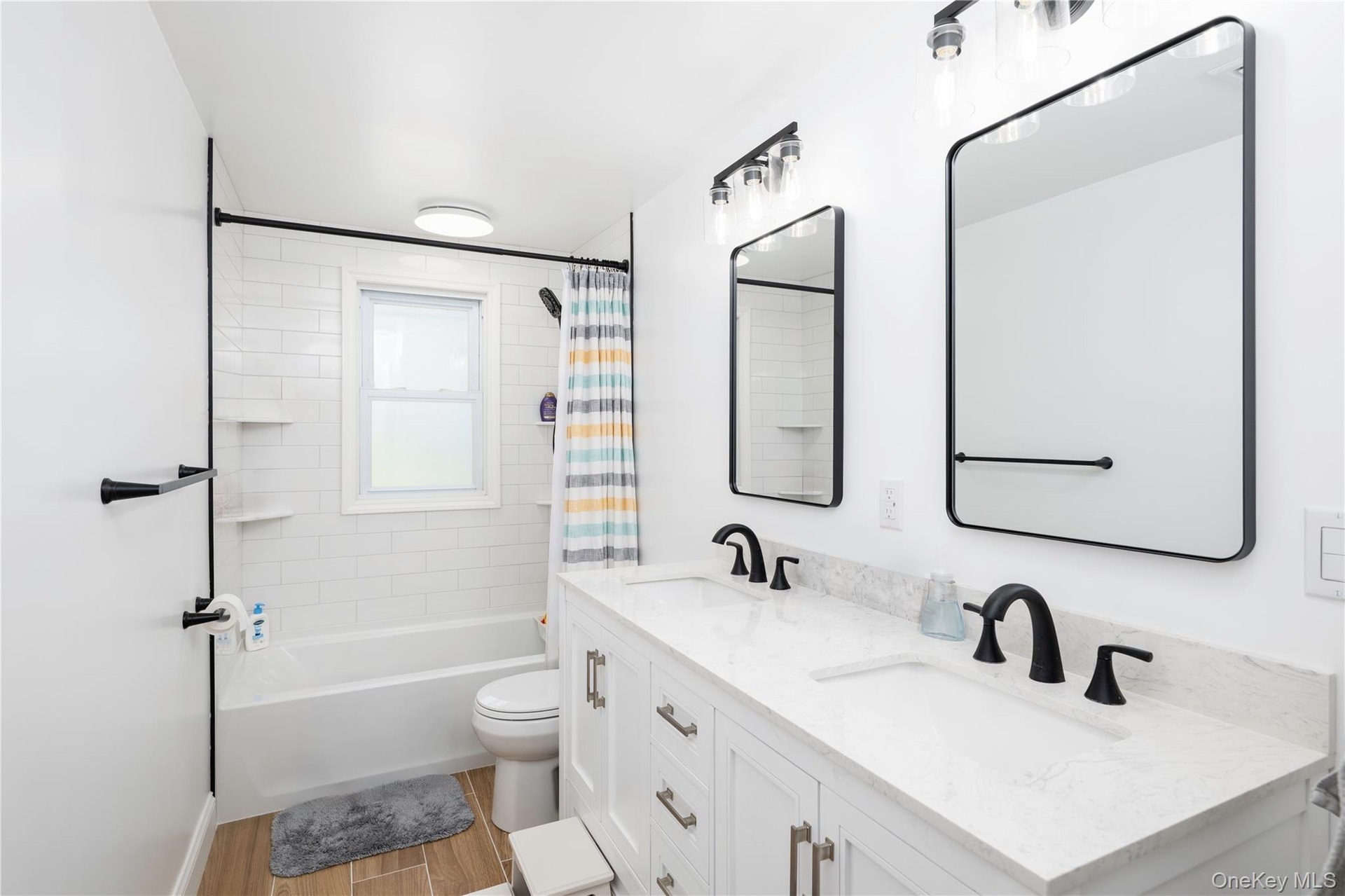 2nd floor hall bathroom