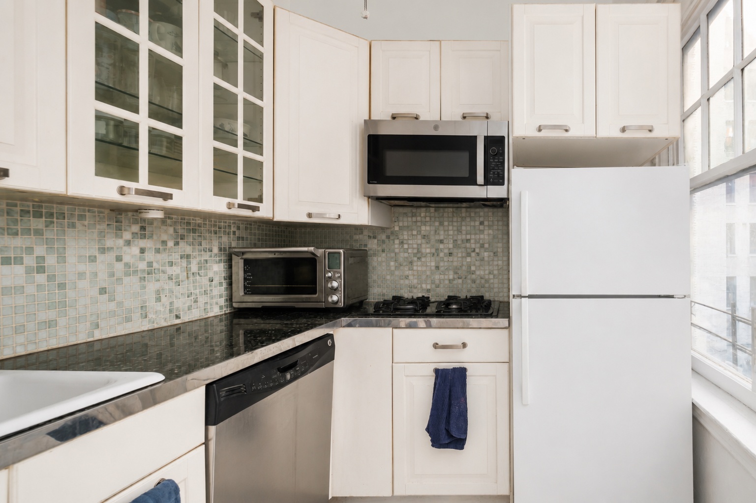 380 Riverside Drive 2-C Morningside Heights New York NY 10025