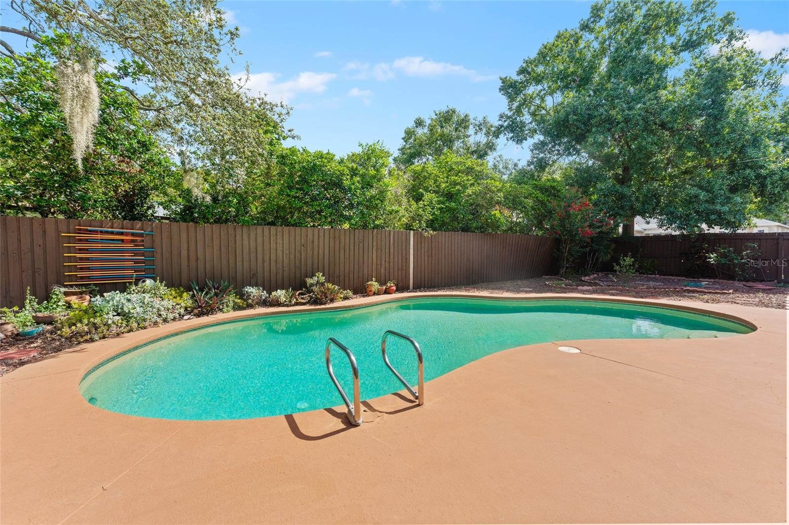 Alternative view of the Pool.