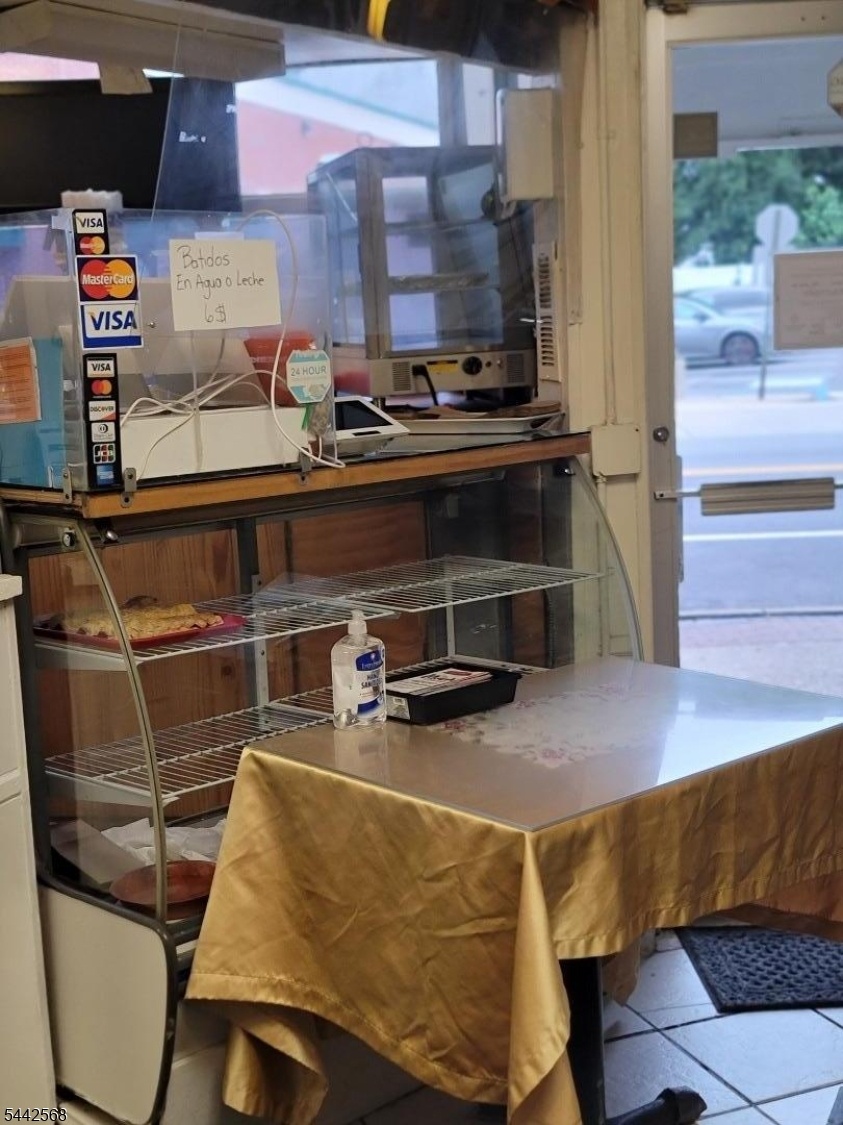 Coffe station -front