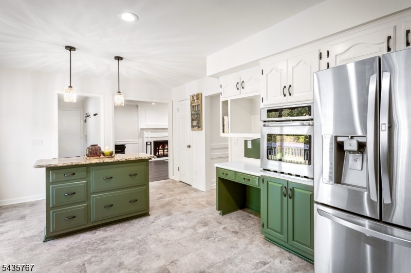 Kitchen 4