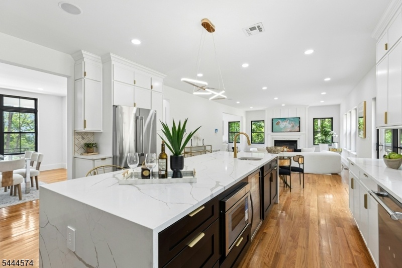 Island in Kitchen