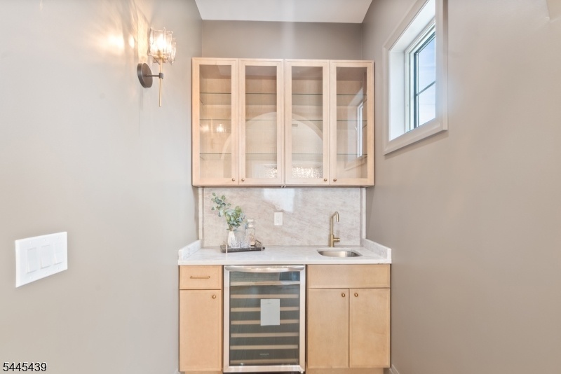 Wet bar