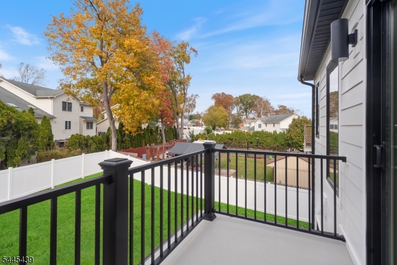 Primary balcony