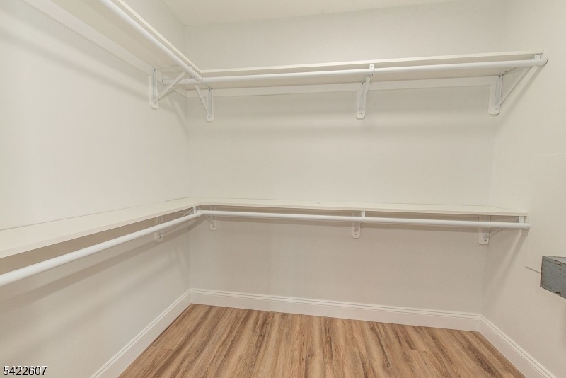 Walk in Closet