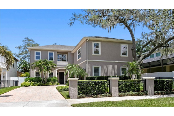 Welcome Home!404 S Clark Ave, Tampa
