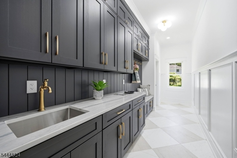 Butler's Pantry