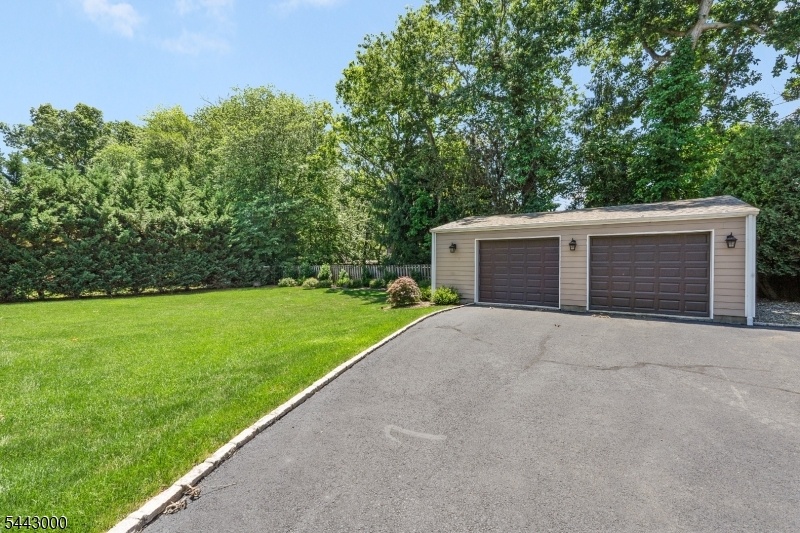 Detached 2 Car garage