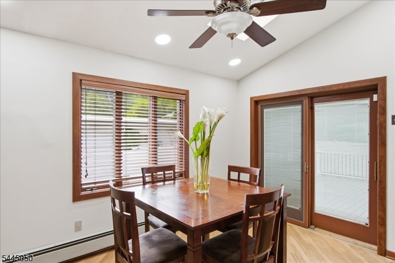 Breakfast Nook