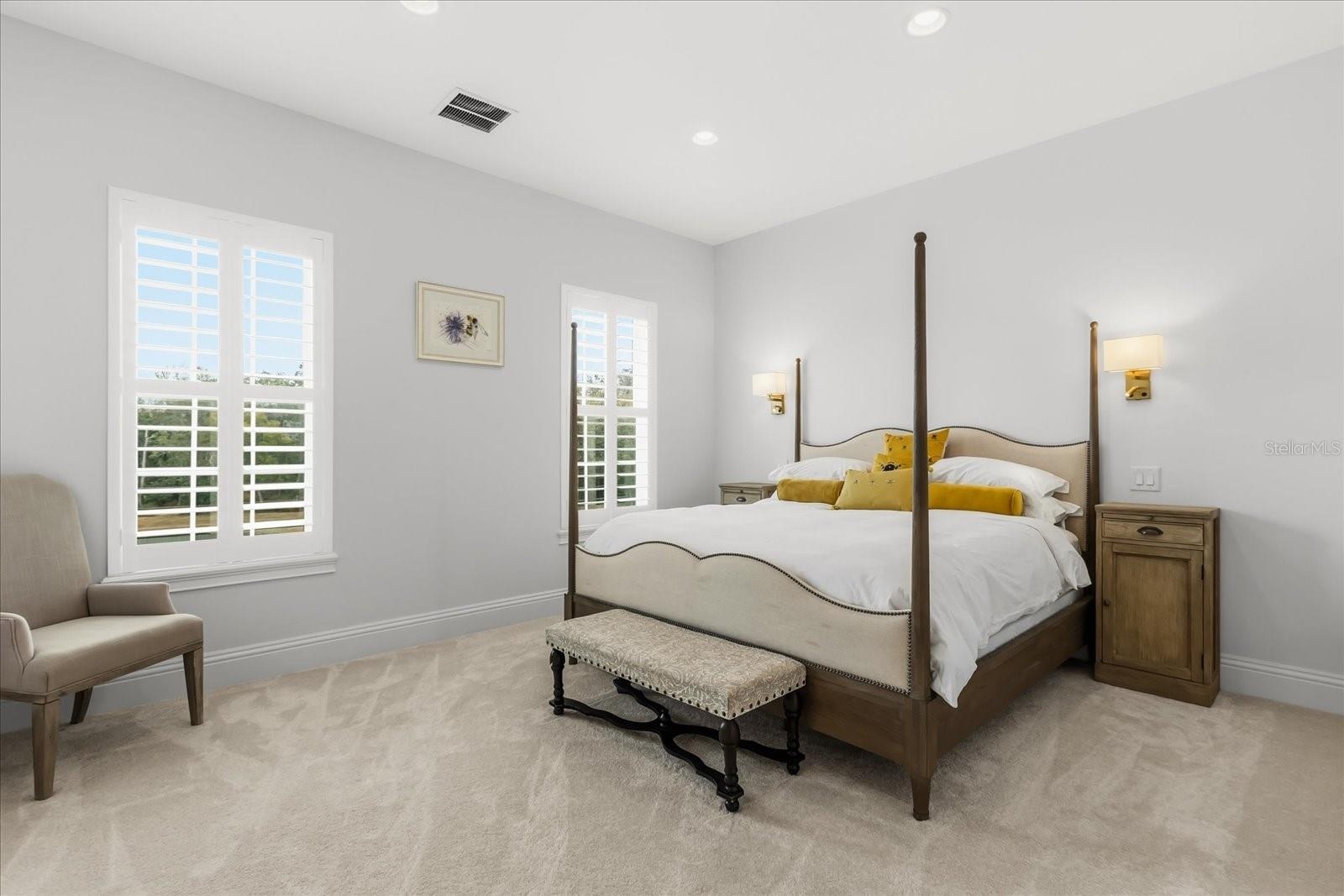 Guest room upstairs 2