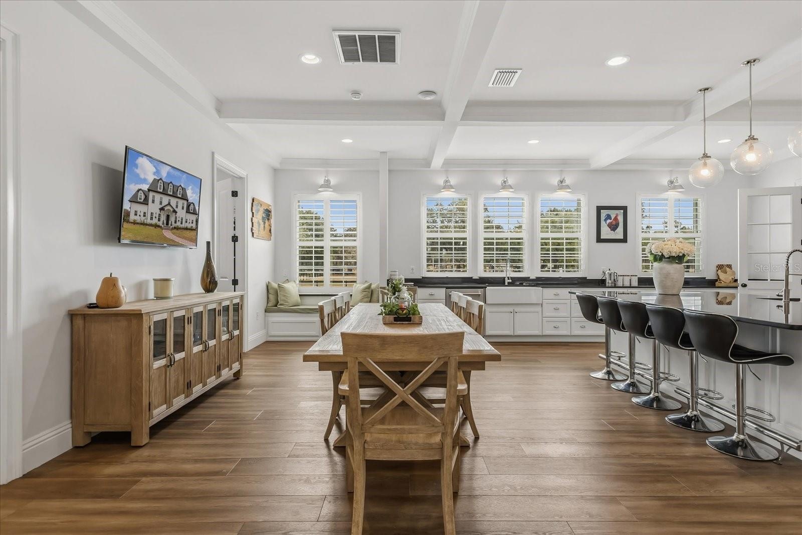 Breakfast room