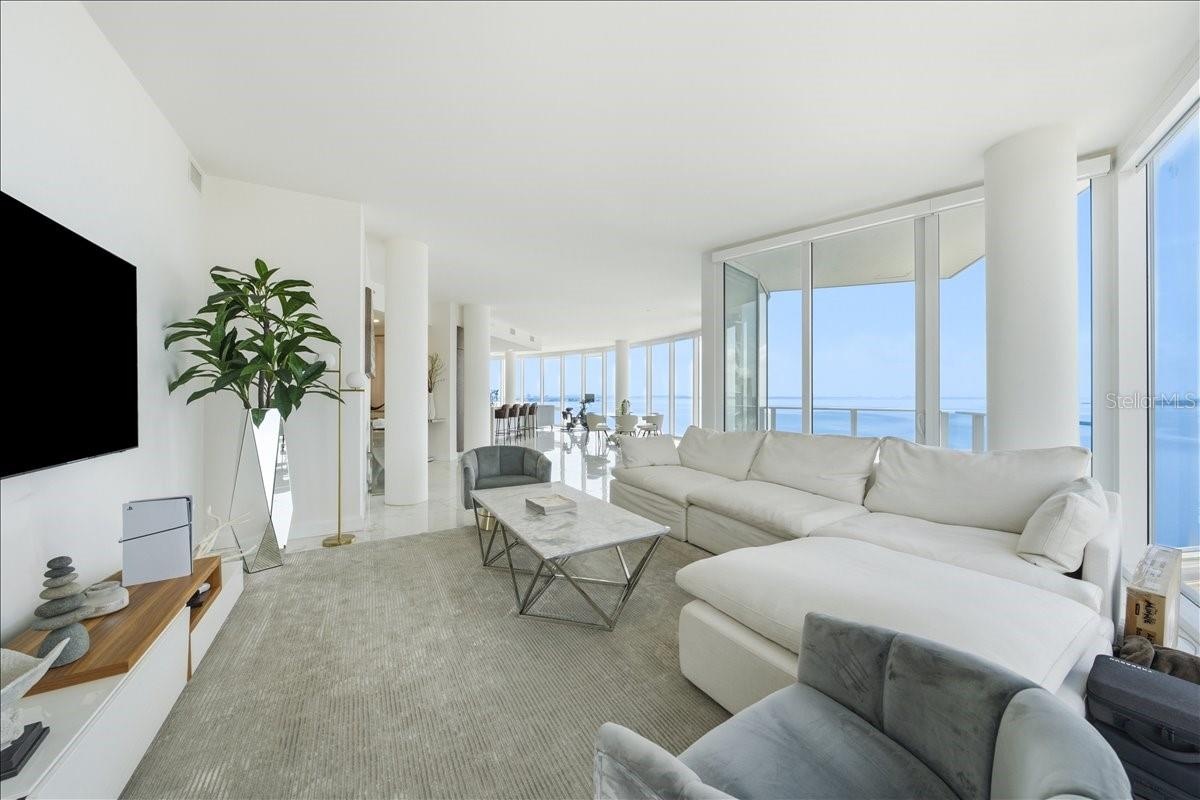 Space for entertaining guest