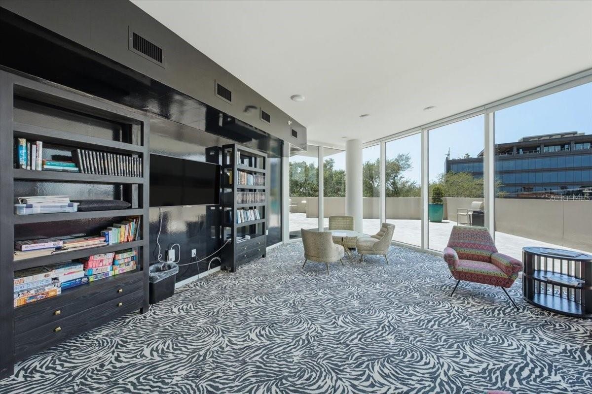 Quiet resident library.