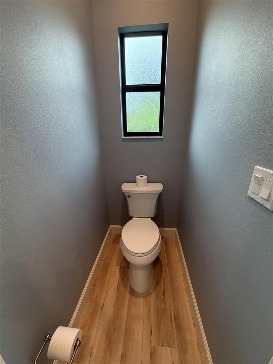 Master toilet closet
